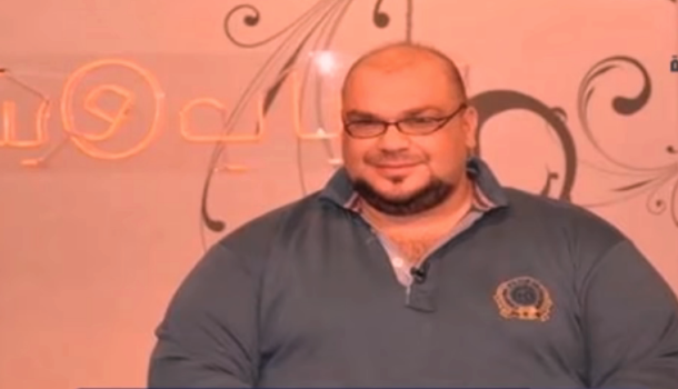 احمد الصالحي قبل عملية شفط الدهون