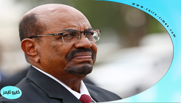 بالفيديو:لحظة هروب عمر البشير الرئيس السوداني السابق