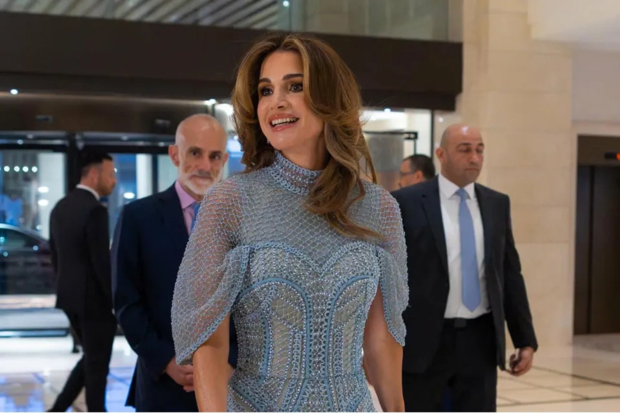 فستان الملكة رانيا