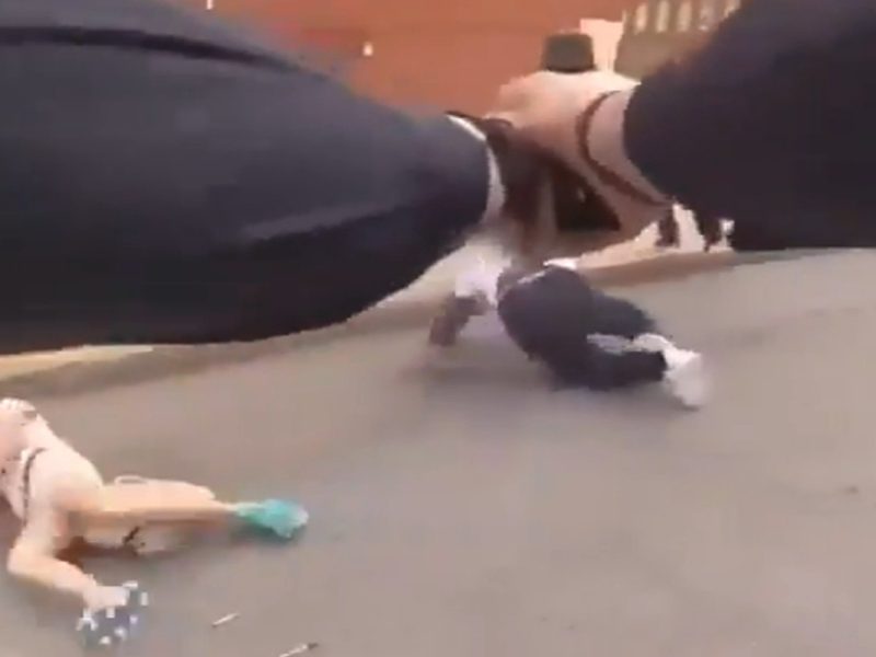 فيديو اغتصاب فتاة بشوارع أمريكا والشرطة تطلق الرصاص على المغتصب