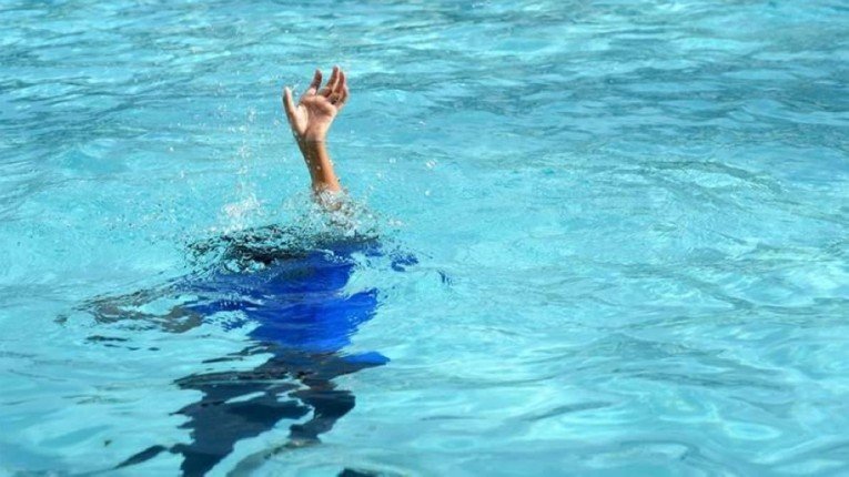 تفاصيل وفاة طالبة كويتية غرقاً في حمام السباحة داخل كلية التربية الأساسية