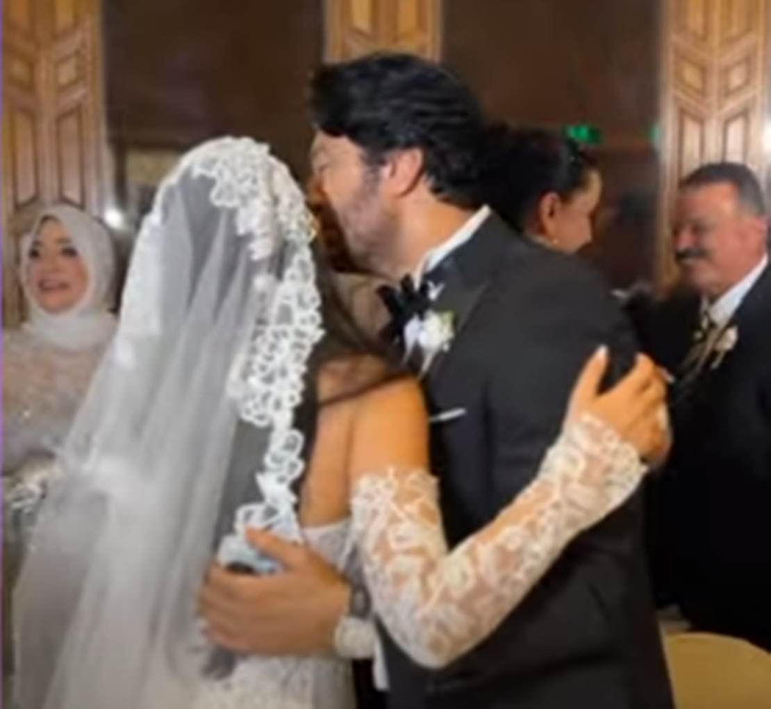 الفنان سامح يسري زفاف ابنته