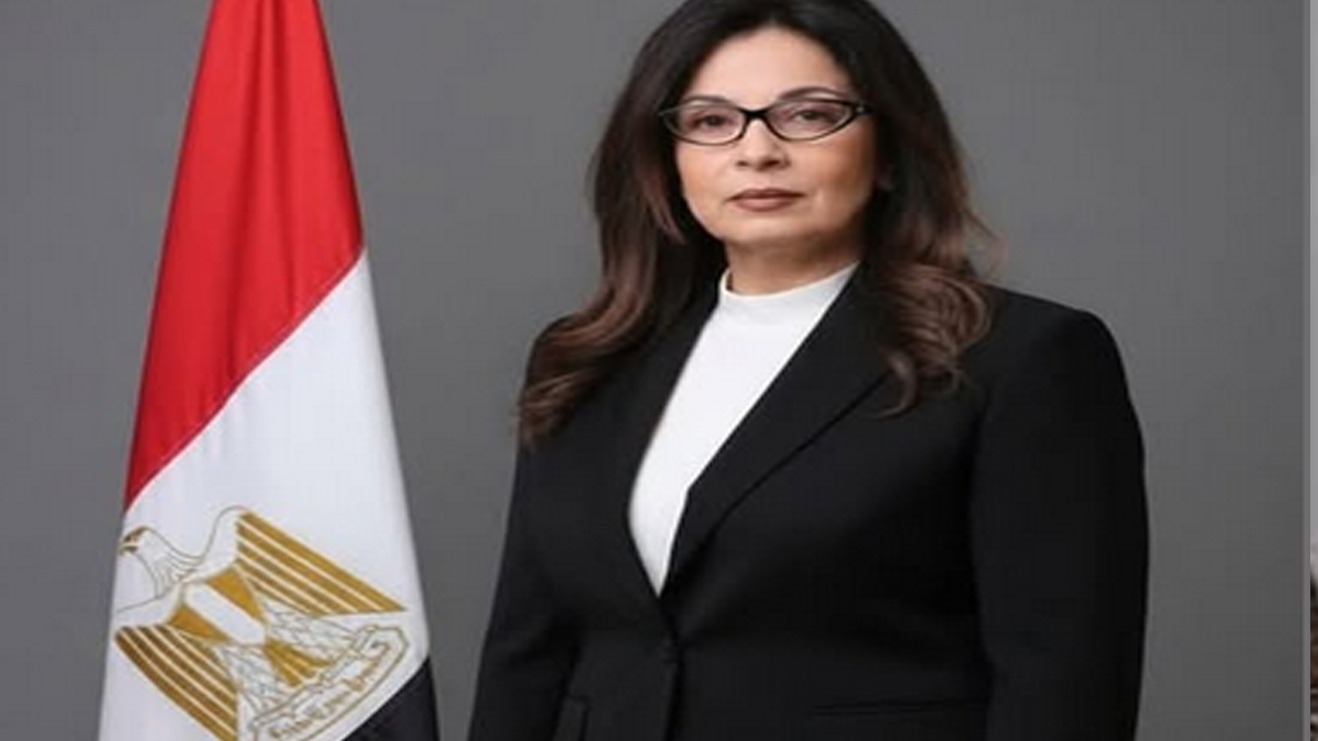 إلي وزيرة الثقافة الدكتورة جيهان زكي